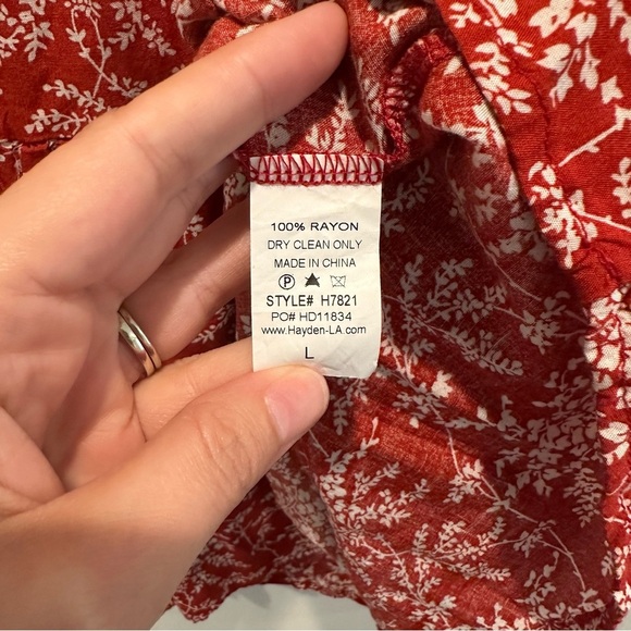 Hayden Red and White Floral Dress - Picture 3 of 4